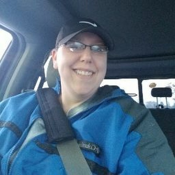 Meet your Posher, Kimberly - Picture 1 of 1